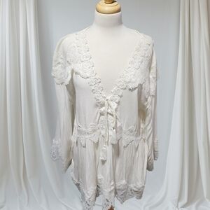 Velzera Off-White Blouse with Lace Detail
